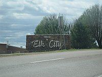 USA - Elk City OK - Welcome Sign (19 Apr 2009)